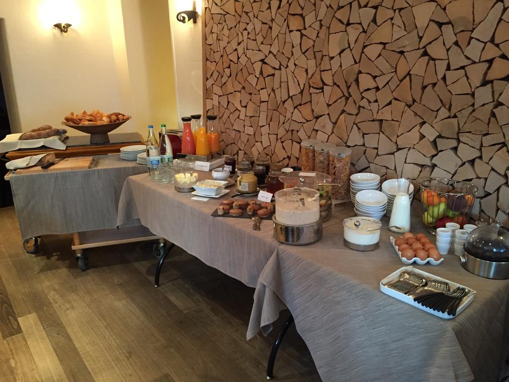 Hotel Restaurant Au Sauvage פריבורג מראה חיצוני תמונה